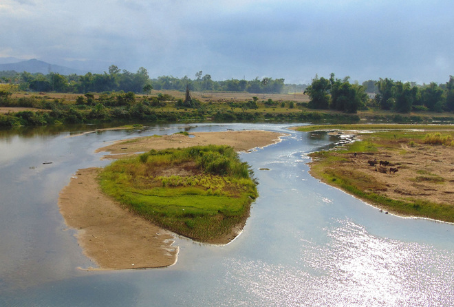 Ha Tinh province Hundreds of reservoirs and dams dry in drought